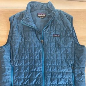 Patagonia Large Men’s Nano Puff Vest. Great shape with no stains